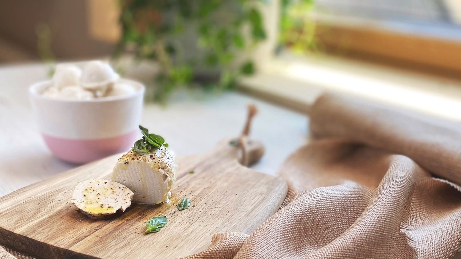 The Ultimate Vegan Cheesemaking Course by Brownble