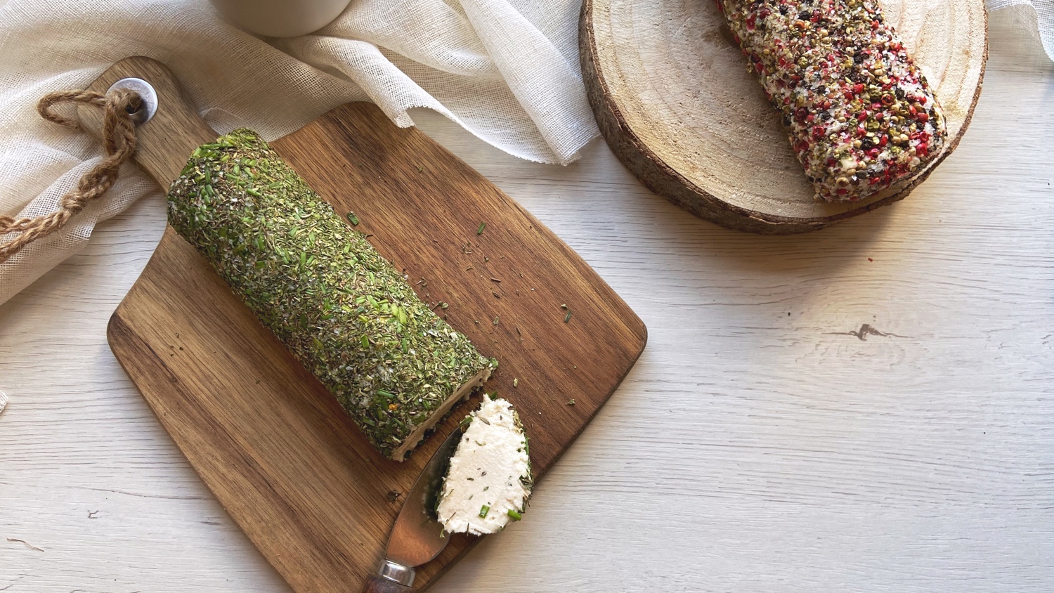 The Ultimate Vegan Cheesemaking Course by Brownble