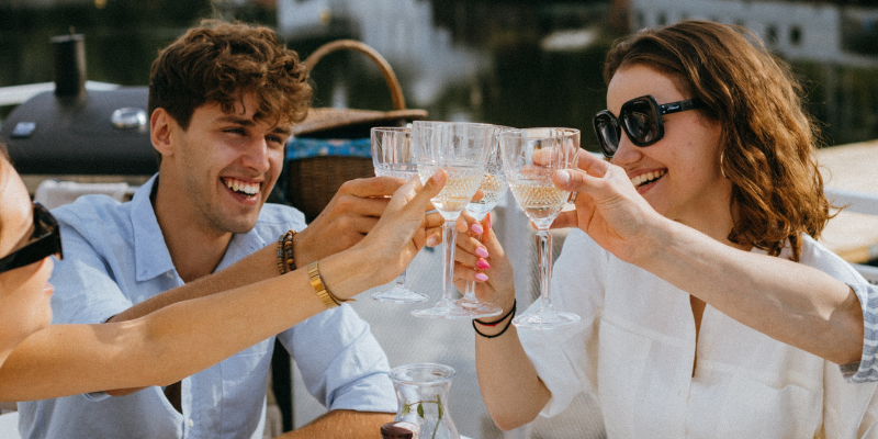 Is Prosecco Vegan? 5 Of The Best You Can Buy